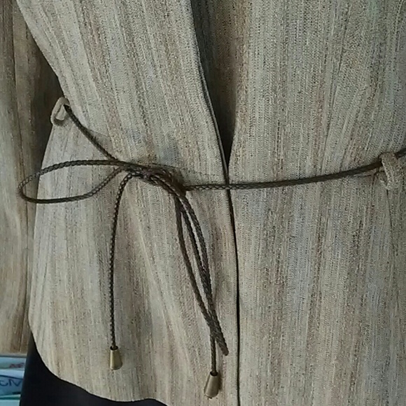 Classy Jacket - Picture 2 of 4